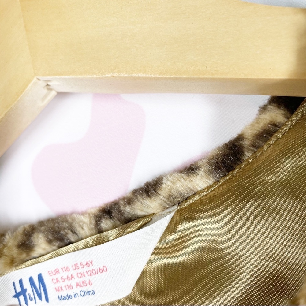 H&M Faux Fur Leopard Print Vest 5 6 - Picture 7 of 9